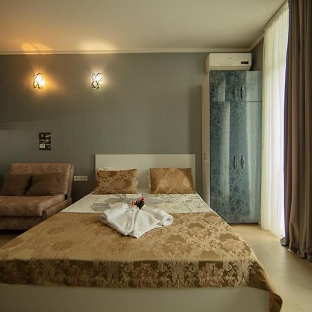 Tower Apartments באטומי מראה חיצוני תמונה