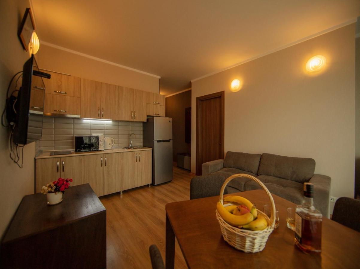 Tower Apartments באטומי מראה חיצוני תמונה