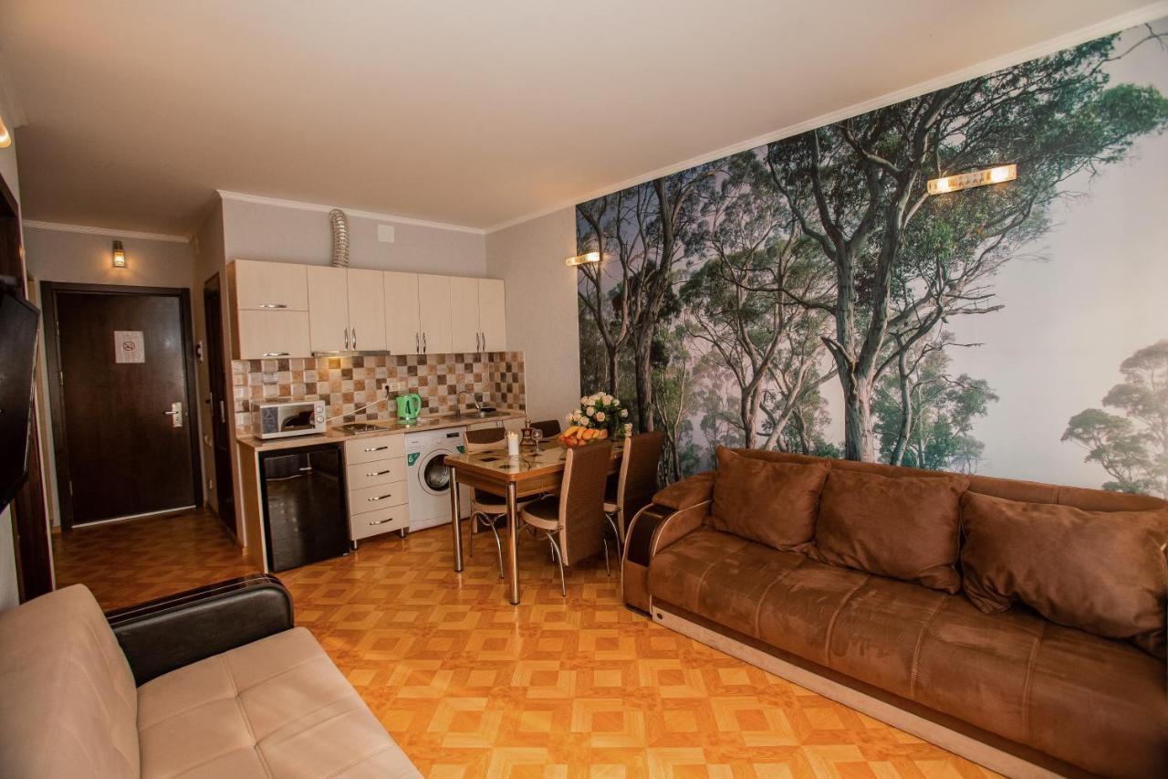 Tower Apartments באטומי מראה חיצוני תמונה