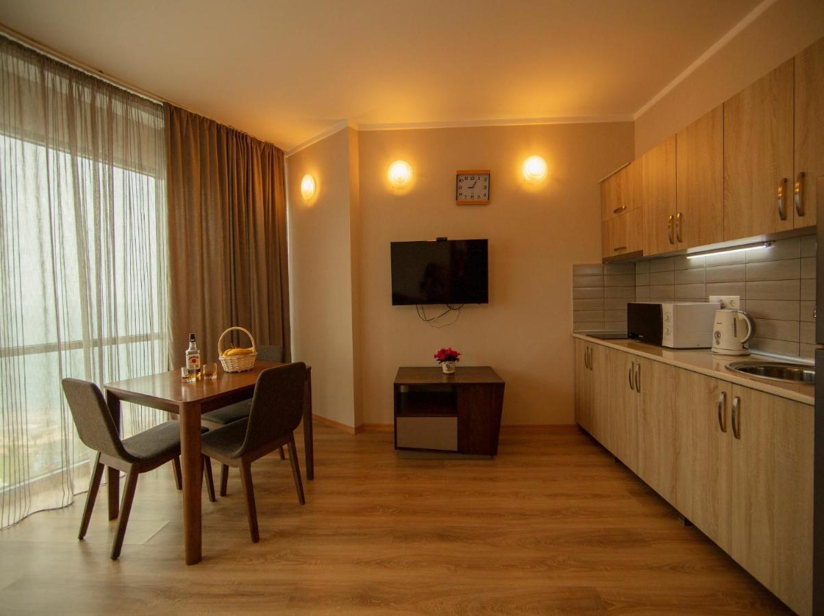Tower Apartments באטומי מראה חיצוני תמונה
