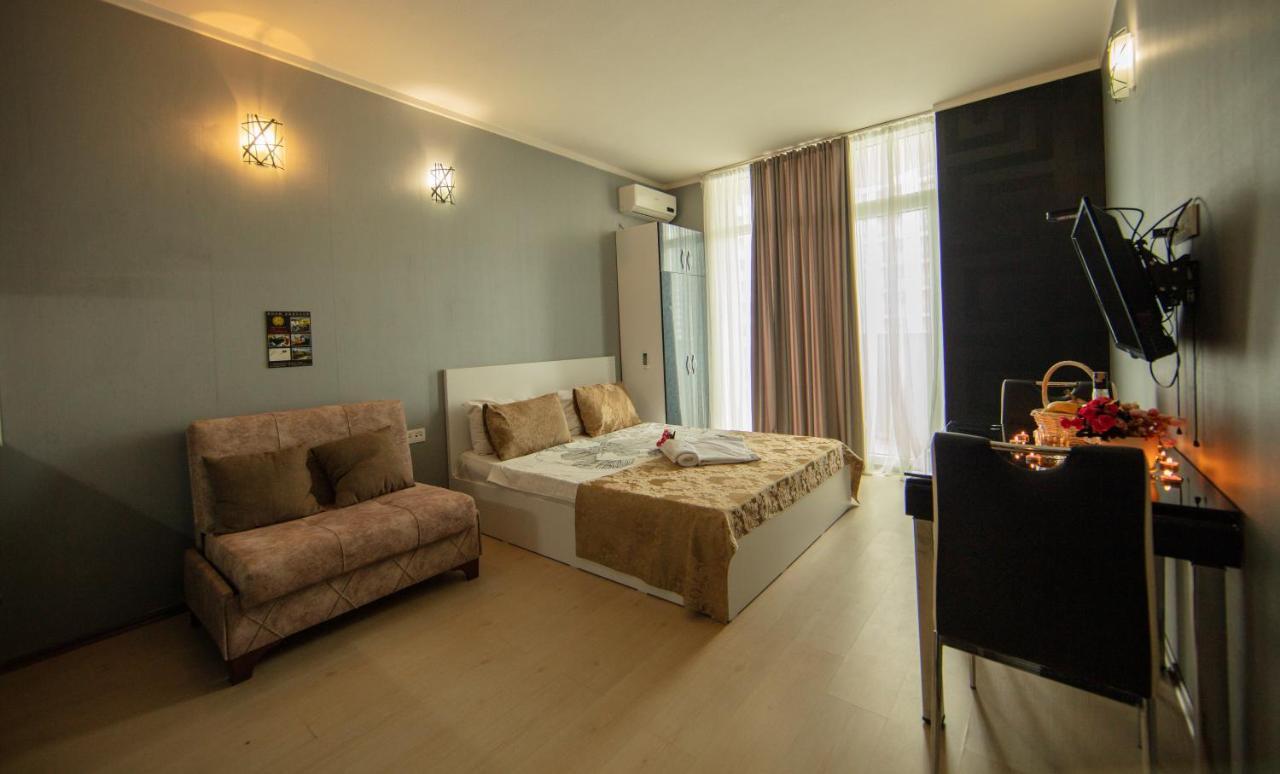 Tower Apartments באטומי מראה חיצוני תמונה