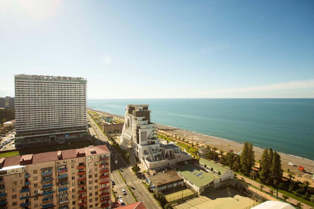 Tower Apartments באטומי מראה חיצוני תמונה