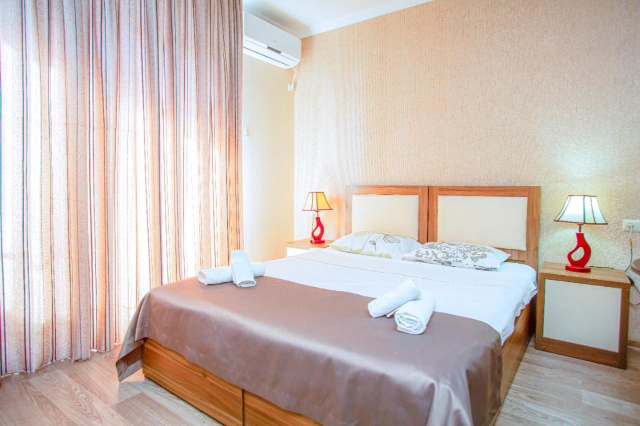 Tower Apartments באטומי מראה חיצוני תמונה