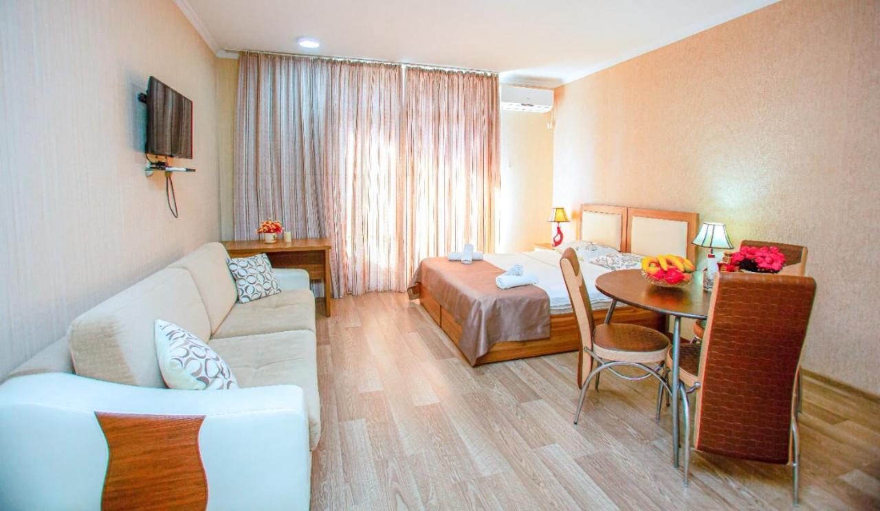 Tower Apartments באטומי מראה חיצוני תמונה